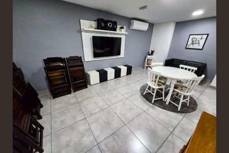 Apartamento à venda com 50m², 2 quartos e 1 vagaÁrea comum