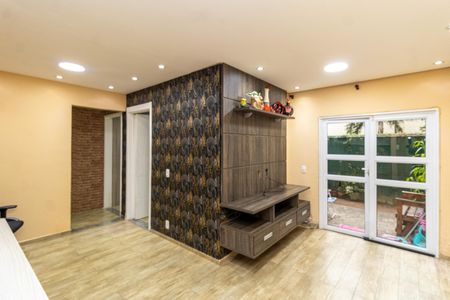 Sala de apartamento à venda com 2 quartos, 67m² em Jardim Modelo, São Paulo