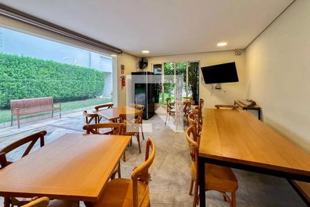Apartamento à venda com 70m², 2 quartos e 1 vaga Apartamento à venda com 70m², 2 quartos e 1 vagaÁrea comum - Salão de festas