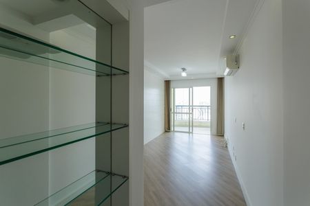 Sala de apartamento à venda com 2 quartos, 70m² em Indianópolis, São Paulo