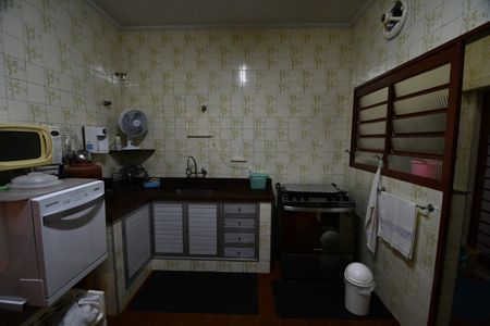 Casa à venda com 290m², 5 quartos e 4 vagasCozinha