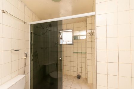 Banheiro Social de kitnet/studio para alugar com 1 quarto, 32m² em Sé, São Paulo