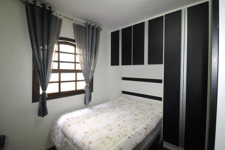 Apartamento à venda com 174m², 4 quartos e 2 vagasQuarto 1