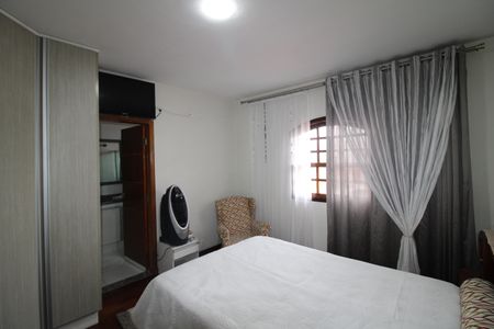 Apartamento à venda com 174m², 4 quartos e 2 vagasSuíte