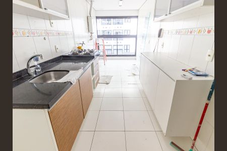 Apartamento à venda com 64m², 2 quartos e 1 vagaCozinha