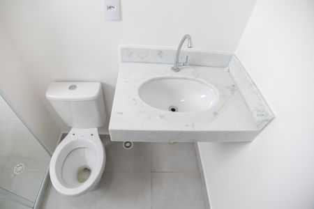 Apartamento para alugar com 52m², 2 quartos e 1 vaga Apartamento para alugar com 52m², 2 quartos e 1 vagaBanheiro 1