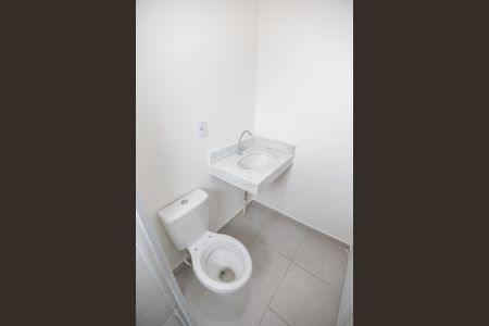 Apartamento para alugar com 52m², 2 quartos e 1 vaga Apartamento para alugar com 52m², 2 quartos e 1 vagaBanheiro 1