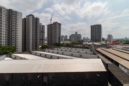 Vista da Sala de apartamento para alugar com 1 quarto, 26m² em Parque Industrial Tomas Edson, São Paulo