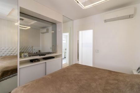Apartamento à venda com 328m², 2 quartos e 5 vagasSuíte 1
