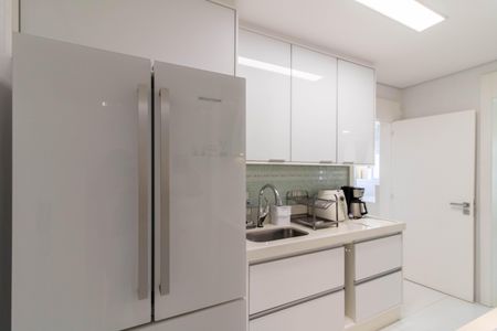 Apartamento à venda com 328m², 2 quartos e 5 vagasCozinha