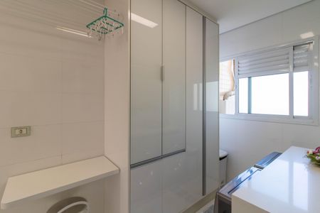 Apartamento à venda com 328m², 2 quartos e 5 vagasArea de Serviço 