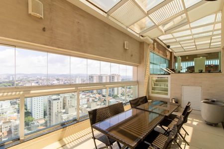 Apartamento à venda com 328m², 2 quartos e 5 vagasCobertura 