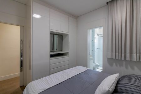 Apartamento à venda com 328m², 2 quartos e 5 vagasSuíte 2