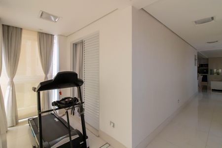 Apartamento à venda com 328m², 2 quartos e 5 vagasVaranda da Suíte 1