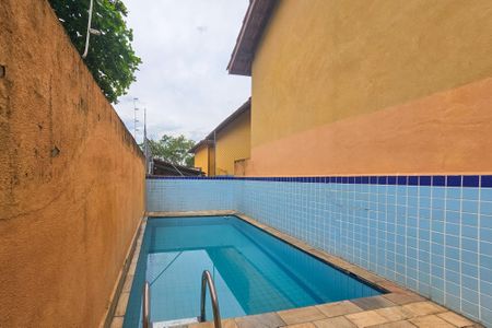 Casa de condomínio para alugar com 67m², 2 quartos e 1 vaga Casa de condomínio para alugar com 67m², 2 quartos e 1 vagaÁrea de Lazer
