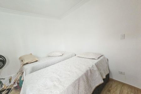 Casa de condomínio para alugar com 67m², 2 quartos e 1 vaga Casa de condomínio para alugar com 67m², 2 quartos e 1 vagaQuarto