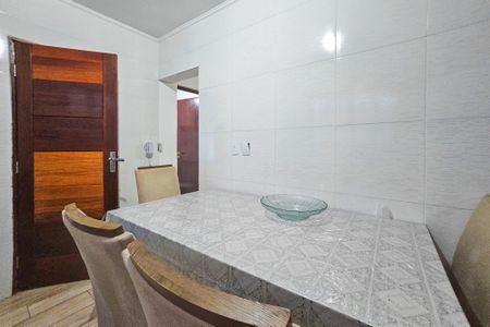 Casa de condomínio para alugar com 67m², 2 quartos e 1 vaga Casa de condomínio para alugar com 67m², 2 quartos e 1 vagaCozinha
