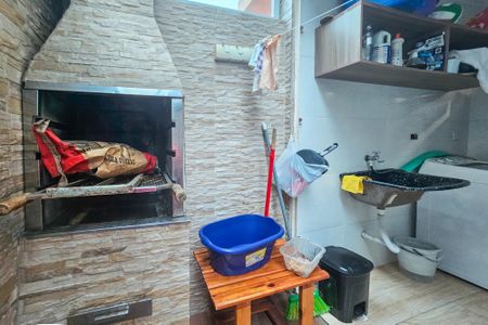 Casa de condomínio para alugar com 67m², 2 quartos e 1 vaga Casa de condomínio para alugar com 67m², 2 quartos e 1 vagaÁrea de serviço