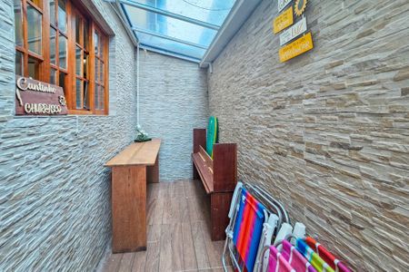 Casa de condomínio para alugar com 67m², 2 quartos e 1 vaga Casa de condomínio para alugar com 67m², 2 quartos e 1 vagaÁrea de serviço