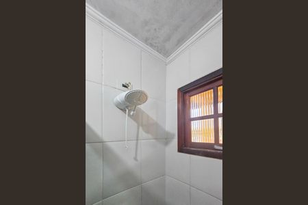 Casa de condomínio para alugar com 67m², 2 quartos e 1 vaga Casa de condomínio para alugar com 67m², 2 quartos e 1 vagaBanheiro Social