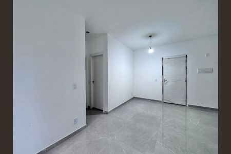 Sala de apartamento à venda com 2 quartos, 47m² em Recreio dos Bandeirantes, Rio de Janeiro
