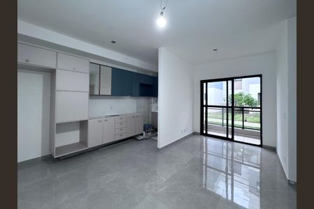 Sala de apartamento à venda com 2 quartos, 47m² em Recreio dos Bandeirantes, Rio de Janeiro