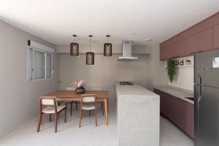 Apartamento à venda com 38m², 2 quartos e sem vaga Apartamento à venda com 38m², 2 quartos e sem vagaÁrea comum - Salão de festas