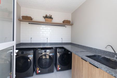 Apartamento à venda com 38m², 2 quartos e sem vaga Apartamento à venda com 38m², 2 quartos e sem vagaÁrea comum