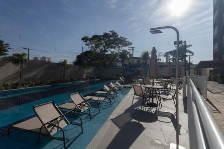 Apartamento à venda com 38m², 2 quartos e sem vaga Apartamento à venda com 38m², 2 quartos e sem vagaÁrea comum - Piscina