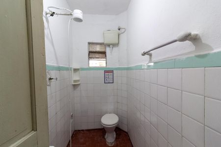 Banheiro Social de casa para alugar com 1 quarto, 35m² em Cidade Ademar, São Paulo