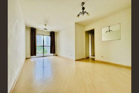 Apartamento à venda com 66m², 2 quartos e 1 vaga