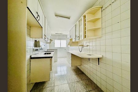 Apartamento à venda com 66m², 2 quartos e 1 vaga