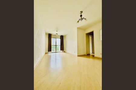 Apartamento à venda com 66m², 2 quartos e 1 vaga