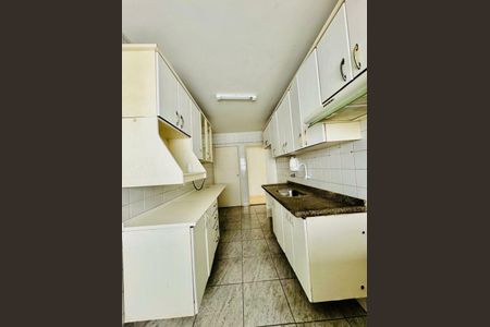 Apartamento à venda com 66m², 2 quartos e 1 vaga