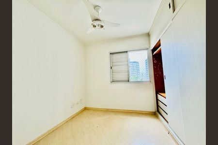 Apartamento à venda com 66m², 2 quartos e 1 vaga
