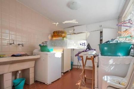 Casa à venda com 4 quartos, 250m² em Campo Belo, São Paulo