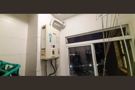 Apartamento à venda com 67m², 3 quartos e 1 vaga Apartamento à venda com 67m², 3 quartos e 1 vagaÁrea de Serviço