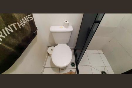 Apartamento à venda com 67m², 3 quartos e 1 vaga Apartamento à venda com 67m², 3 quartos e 1 vagaBanheiro Social