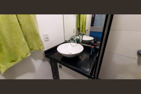 Apartamento à venda com 67m², 3 quartos e 1 vaga Apartamento à venda com 67m², 3 quartos e 1 vagaBanheiro da Suíte