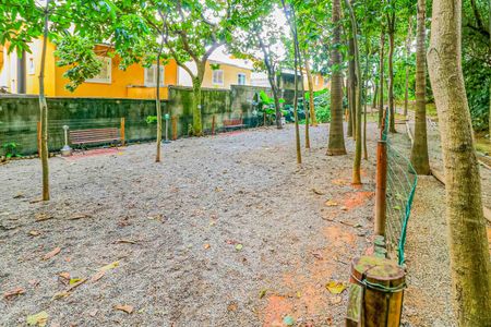 Apartamento à venda com 105m², 3 quartos e 2 vagas Apartamento à venda com 105m², 3 quartos e 2 vagasÁrea Externa