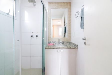 Apartamento à venda com 105m², 3 quartos e 2 vagas Apartamento à venda com 105m², 3 quartos e 2 vagasBanheiro da Suite 2