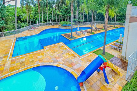 Apartamento à venda com 105m², 3 quartos e 2 vagas Apartamento à venda com 105m², 3 quartos e 2 vagasÁrea comum - Piscina