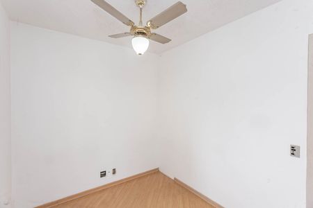 Apartamento à venda com 47m², 2 quartos e 1 vagaQuarto 2