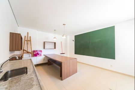 Apartamento à venda com 92m², 2 quartos e 2 vagasPintura
