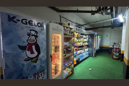 Apartamento para alugar com 54m², 1 quarto e 1 vaga Apartamento para alugar com 54m², 1 quarto e 1 vagaMini Mercado