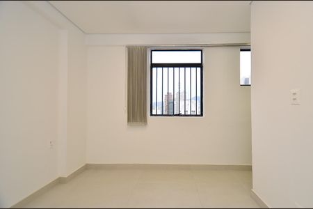 Suite de apartamento para alugar com 2 quartos, 80m² em Lourdes, Belo Horizonte