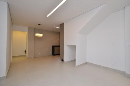 Sala Ambientes de apartamento para alugar com 2 quartos, 80m² em Lourdes, Belo Horizonte