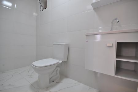 Casa à venda com 120m², 4 quartos e 1 vagaBanheiro da Suíte 2