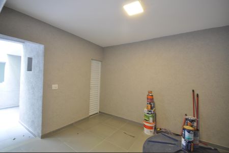 Casa à venda com 120m², 4 quartos e 1 vagaÁrea de Serviço