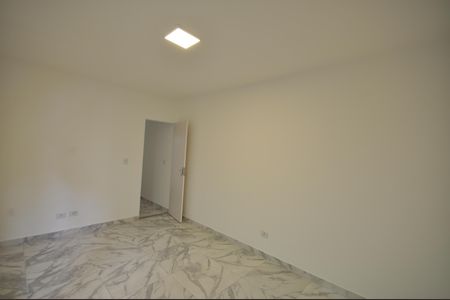 Casa à venda com 120m², 4 quartos e 1 vagaQuarto 2